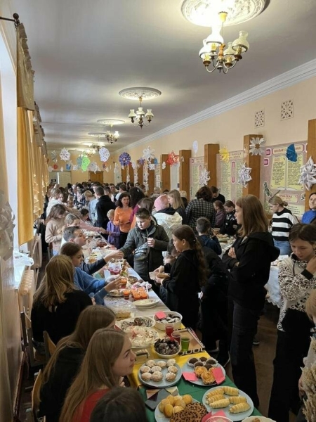 Школярі з Рівненщини зібрали понад шістдесят тисяч на потреби ЗСУ 