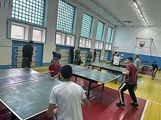 Змагання з тенісу настільного серед учнівської молоді