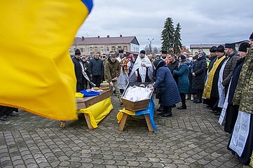 Дубенчани провели в останню путь загиблого Героя Назара Наумчука