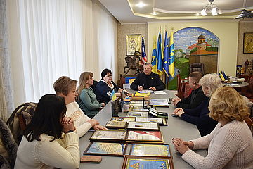 Міський голова обговорив з керівниками навчальних закладів впровадження освітньої реформи та інші актуальні питання