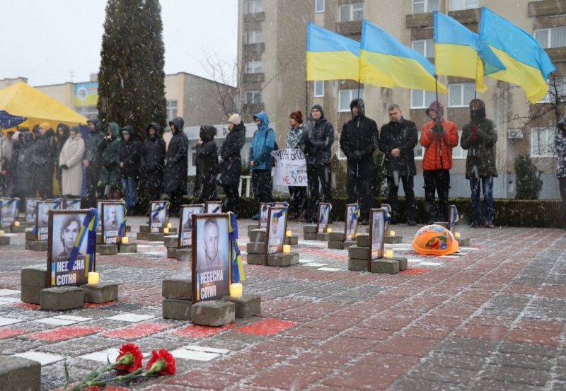 У Вараській громаді вшанували пам&#039;ять Героїв Небесної Сотні