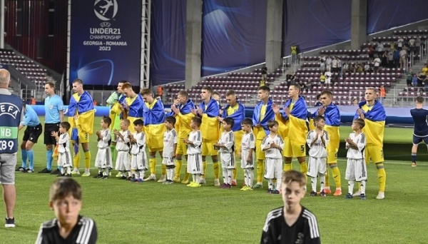 Традиційний дебют олімпійської збірної України. Лише одна з національних та молодіжних команд країни стартувала з перемоги