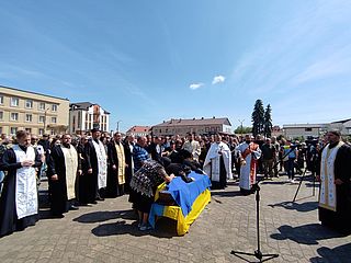 Дубенчани віддали останню шану Герою Павлу Карнаху