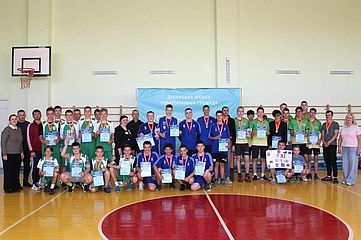 Команда з баскетболу серед юнаків Дубенського ліцею №5 здобула перемогу у ІІІ районному етапі змагань «Пліч-о-пліч. Всеукраїнські шкільні ліги»