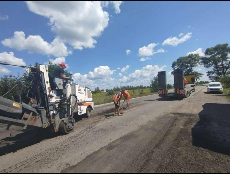 Рівненщина ремонтує дороги