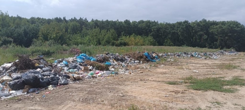 Екоінспекція виявила стихійне сміттєзвалище в Хрінниках на Дубенщині