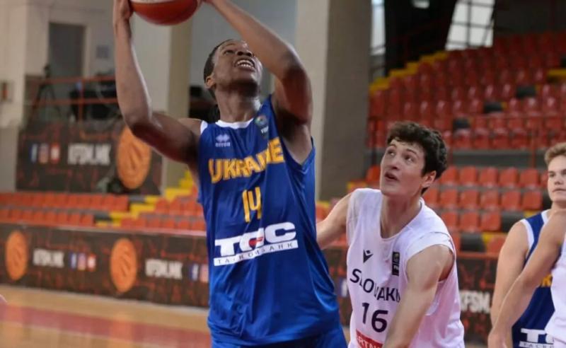 Чемпіонат Європи U-18. Україна — Румунія 90:80