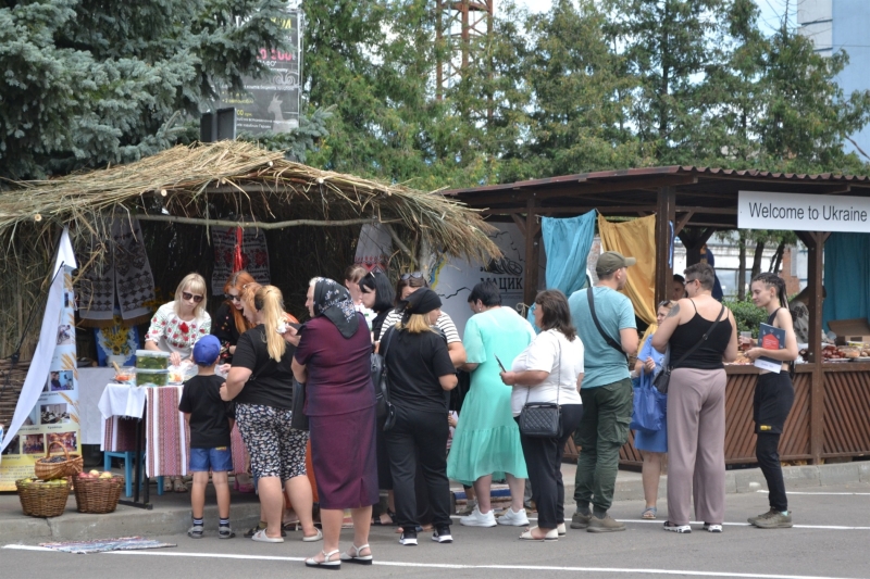 Реабілітація через спорт, мистецтво й підтримку: як пройшов захід для ветеранів «Сарненська звитяга»