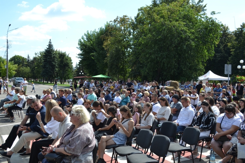 Реабілітація через спорт, мистецтво й підтримку: як пройшов захід для ветеранів «Сарненська звитяга»