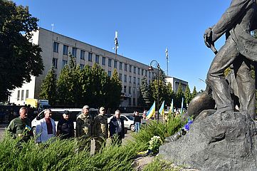 У Дубні урочисто відзначили День Державного Прапора України