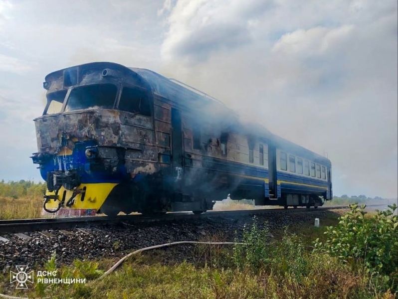 У дизельному потязі із Сарн до Коростеня загорівся вагон