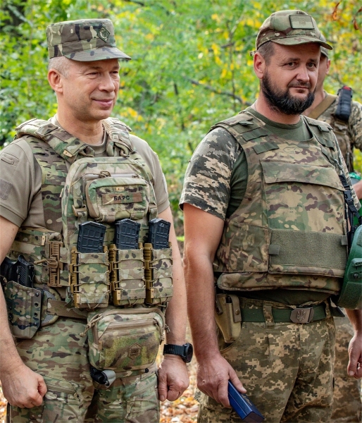 Зупиняє штурми ворога ще до початку: воїн із Сарненщини отримав «Золотий хрест» від Сирського