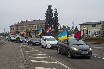 Дубенчани віддали шану земляку-Герою Юрію Кашперуку