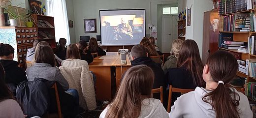 У міській центральній бібліотеці відбувся перегляд документальних фільмів про війну