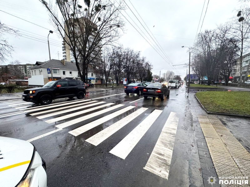 18-річний водій збив перехожу на «зебрі» у Рівному (ФОТО)