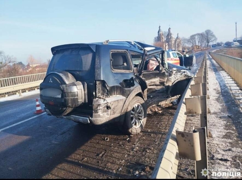 В ДТП на Острожчині одна особа загинула та дві травмувалося