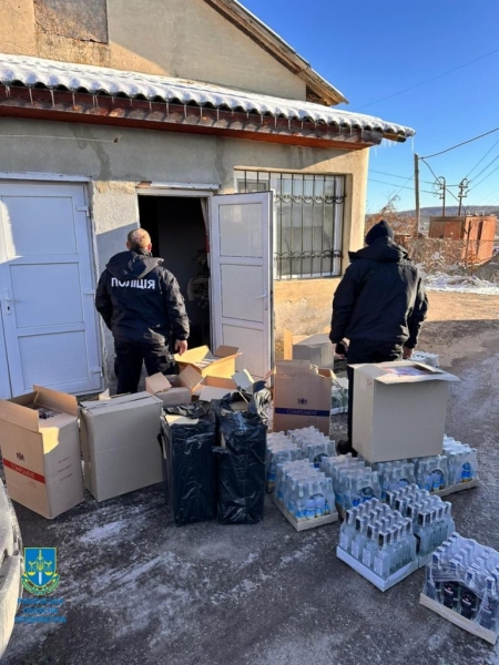 На Дубенщині викрили цех із виробництва сурогатного алкоголю