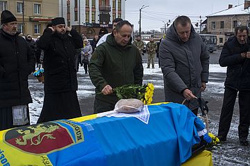 У Дубні попрощалися з захисником України Сергієм Шевчуком