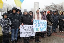 У Вараській громаді вшанували пам'ять Героїв Небесної Сотні