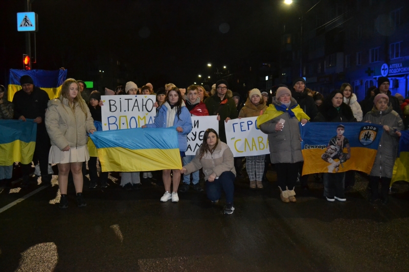 Здолбунів зустрів захисника «Азовсталі», якого тримали в полоні в найстрашніших російських колоніях