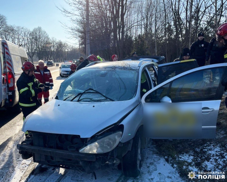 ДТП у Рівному: п'ятеро людей у лікарні