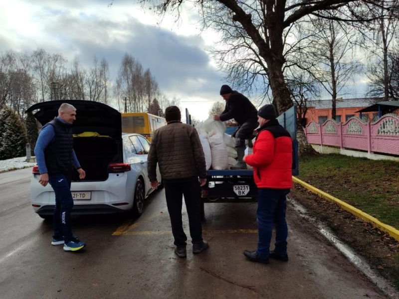 Учні Привільненського ліцею виростили пшеницю для закладів освіти громади