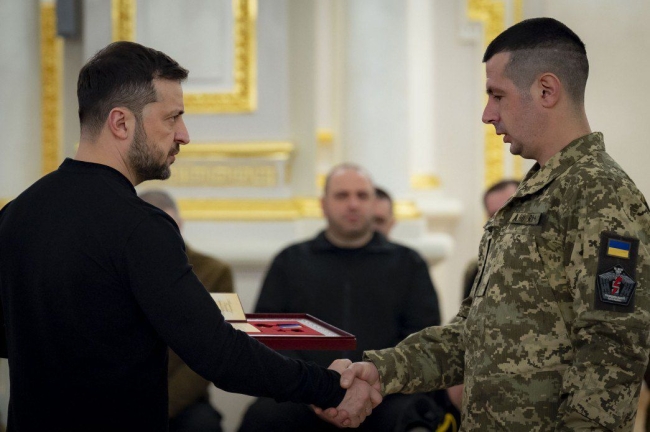 Воїн з Полісся, який відбив понад 10 атак ворога, отримав звання Героя України і «Золоту Зірку»